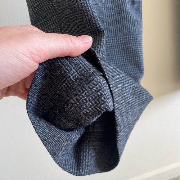 Size 6 Jones New York Grey Plaid Pants - Picture 14 of 17